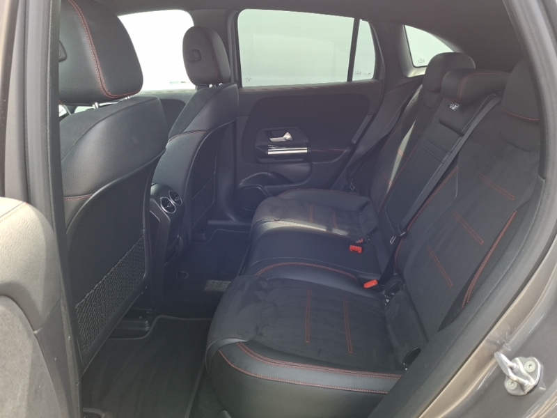 Mercedes-Benz EQA Eqa 250 140Kw Amg Line 66.5Kwh Grey #6