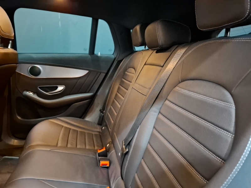 Mercedes-Benz EQC Eqc 400 300Kw Amg Line 80Kwh Black #6