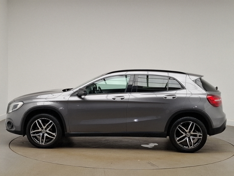 Mercedes-Benz GLA Class Gla 180 Urban Edition PL68AAE Grey #4