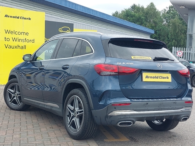 Mercedes-Benz GLA Class Gla 200 Amg Line Executive Blue #2