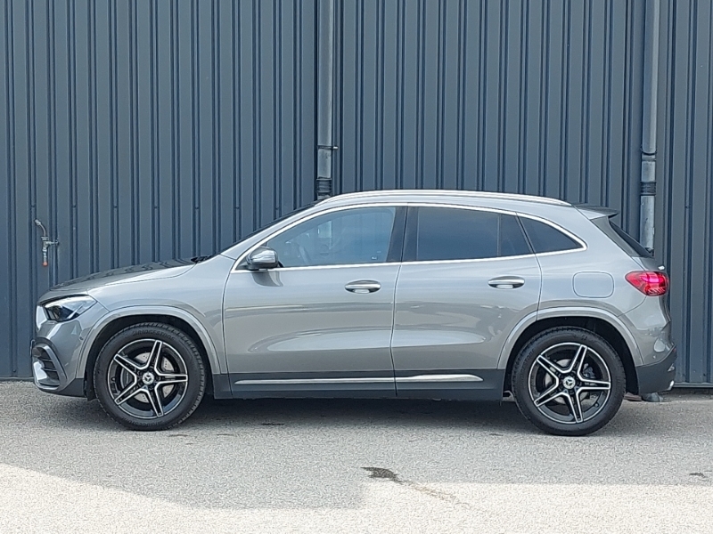 Mercedes-Benz GLA Class Gla 200 Amg Line Executive Grey #4