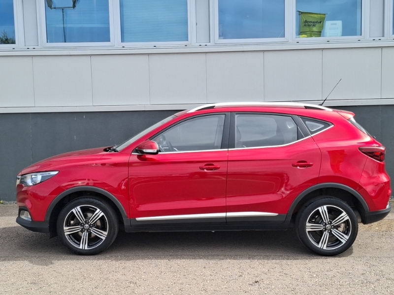 MG ZS 1.5 Vti-tech Exclusive Red #4