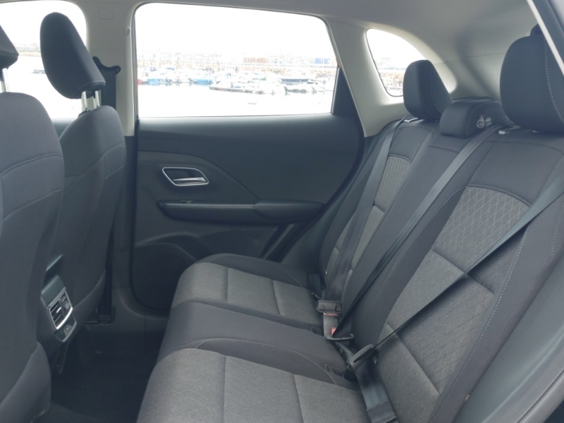 MG ZS 1.5 Hybrid Se Black #6