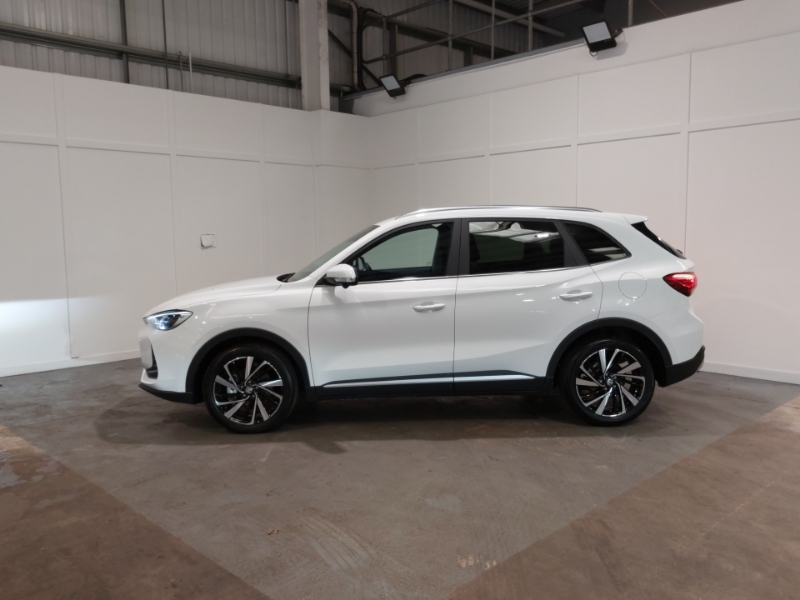 MG ZS 1.5 Hybrid Trophy White #4