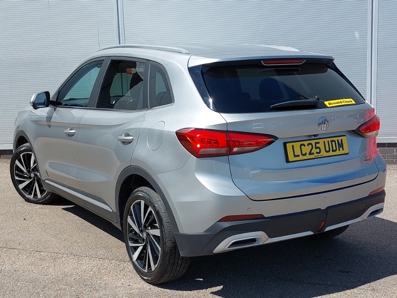 MG ZS 1.5 Hybrid Trophy Silver #2