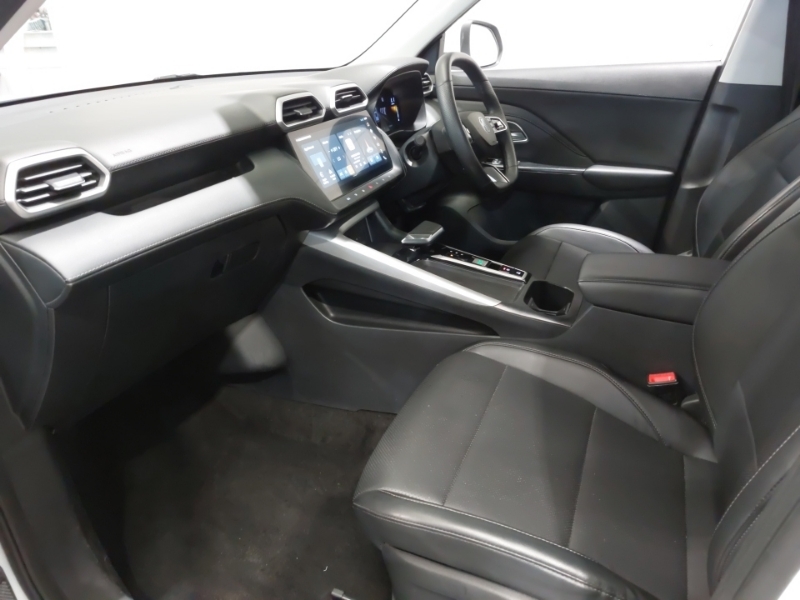 MG ZS 1.5 Hybrid Trophy White #5