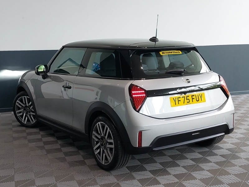 Mini Hatch 1.5 C Classic YF75FUY Silver #2
