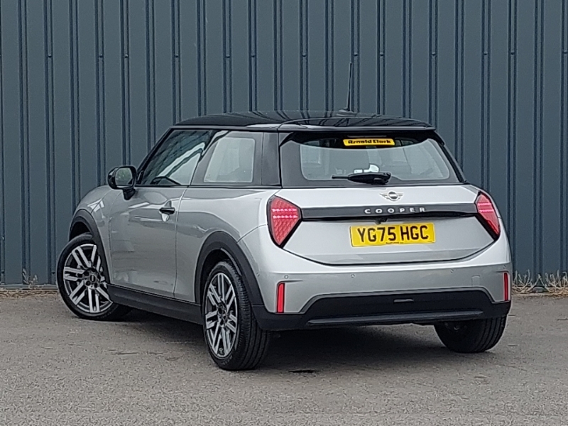 Mini Hatch 1.5 C Classic YG75HGC Silver #2
