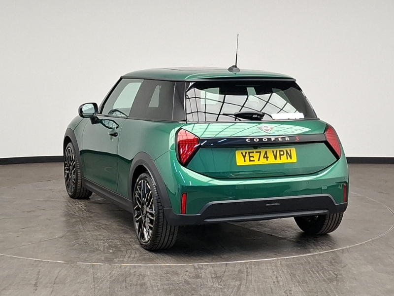 Mini Hatch 2.0 S Exclusive Green #2