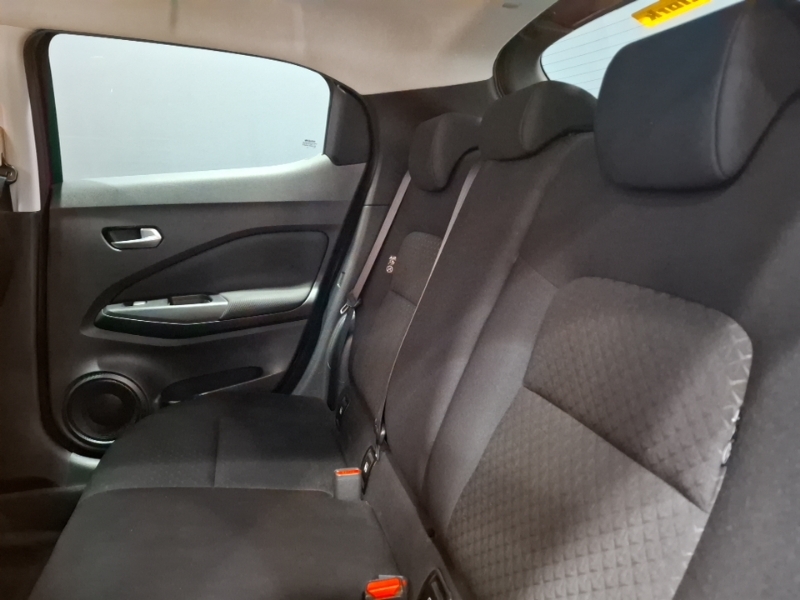 Nissan Juke 1.0 Dig-t 114 Acenta Red #6