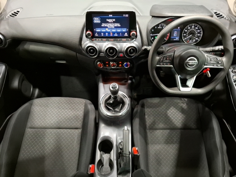 Nissan Juke 1.0 Dig-t 114 Acenta Red #3