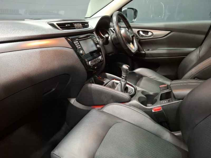 Nissan Qashqai 1.3 Dig-t Tekna Grey #5