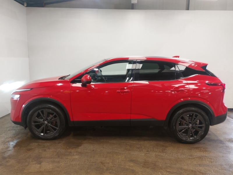 Nissan Qashqai 1.3 Dig-t Mh 158 Tekna XGZ2710 Red #4
