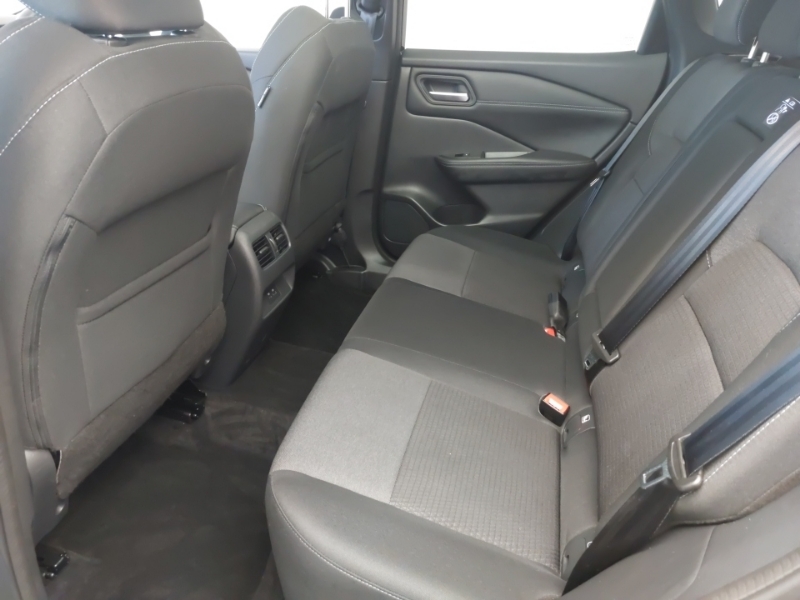 Nissan Qashqai 1.3 Dig-t Mh N-connecta Black #6