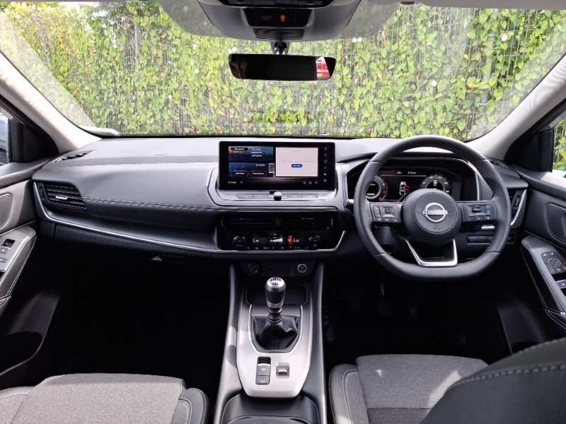 Nissan Qashqai 1.3 Dig-t Mh N-connecta Glass Roof SM25UMD Silver #3