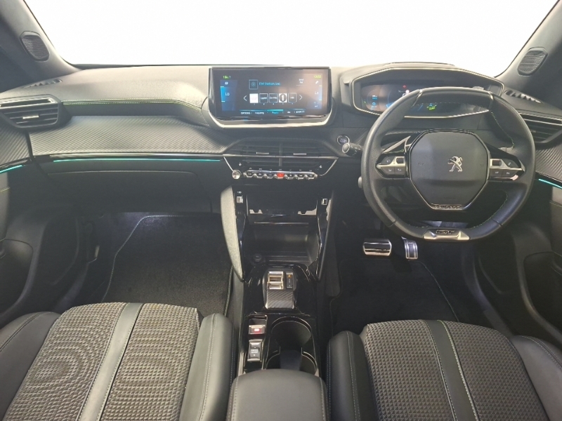 Peugeot e-2008 100Kw Gt 50Kwh 11Kwch Black #3
