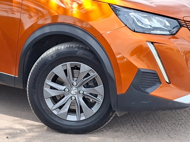 Peugeot e-2008 Allure Premium Orange #20