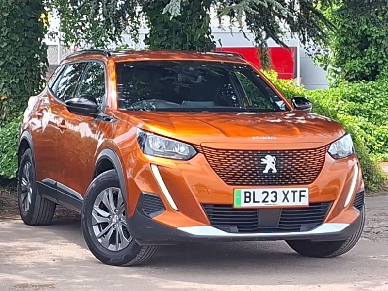 Peugeot e-2008 100Kw Active Premium 50Kwh Orange