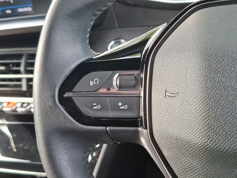 Peugeot 2008 1.2 Puretech Active Grey #12