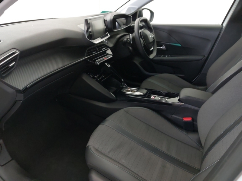 Peugeot 208 1.2 Puretech 130 Allure Premium Eat8 White #5