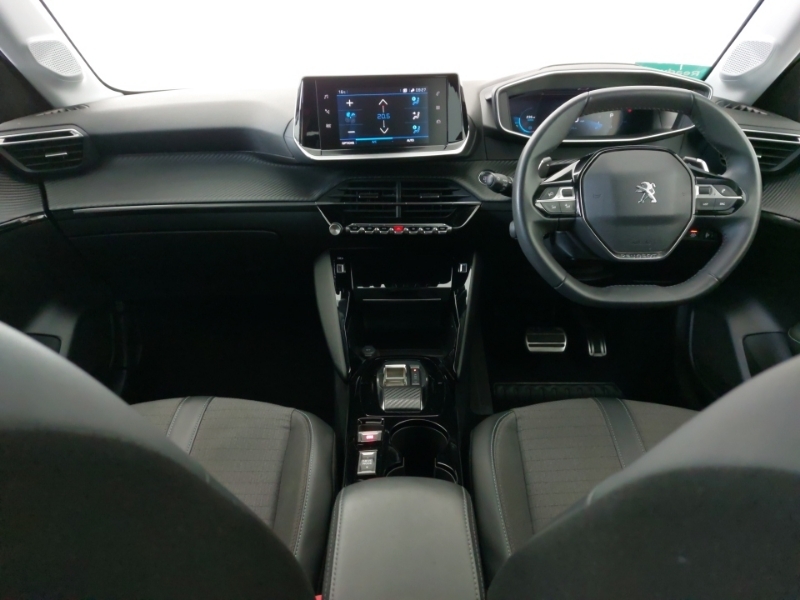 Peugeot 208 1.2 Puretech 130 Allure Premium Eat8 White #3