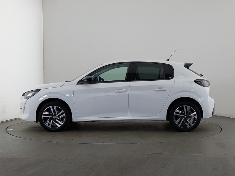 Peugeot 208 1.2 Puretech 130 Allure Premium Eat8 White #4