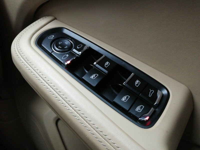 Porsche Macan Pdk 1 Owner 12,000 Specification Panoramic Roof White #16