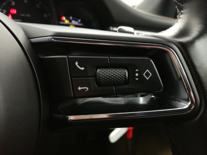 Porsche Macan Pdk 1 Owner 12,000 Specification Panoramic Roof White #15