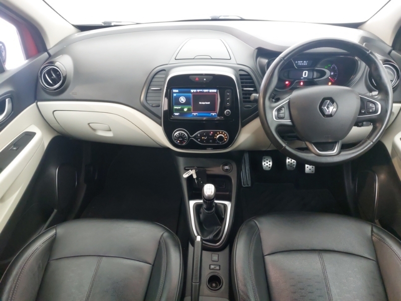 Renault Captur 0.9 Tce 90 Gt Line Red #3