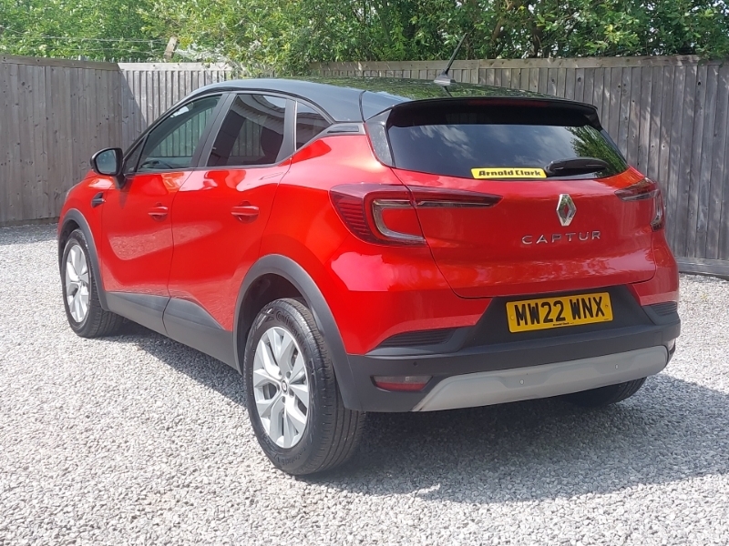 Renault Captur 1.0 Tce 90 Iconic Edition Red #2