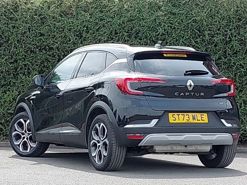 Renault Captur 1.6 E-tech Plug-in Hybrid 160 Techno Black #2