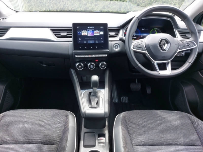 Renault Captur 1.6 E-tech Plug-in Hybrid 160 Techno Black #3