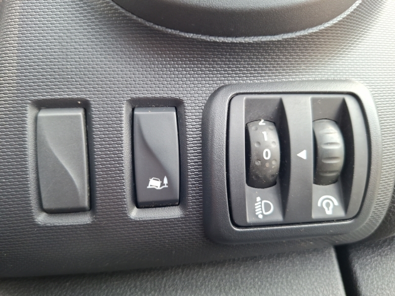 Renault Trafic 1.6 Wheelchair Accessible Brown #16