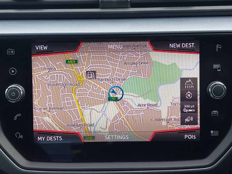 Seat Arona Petrol White #10