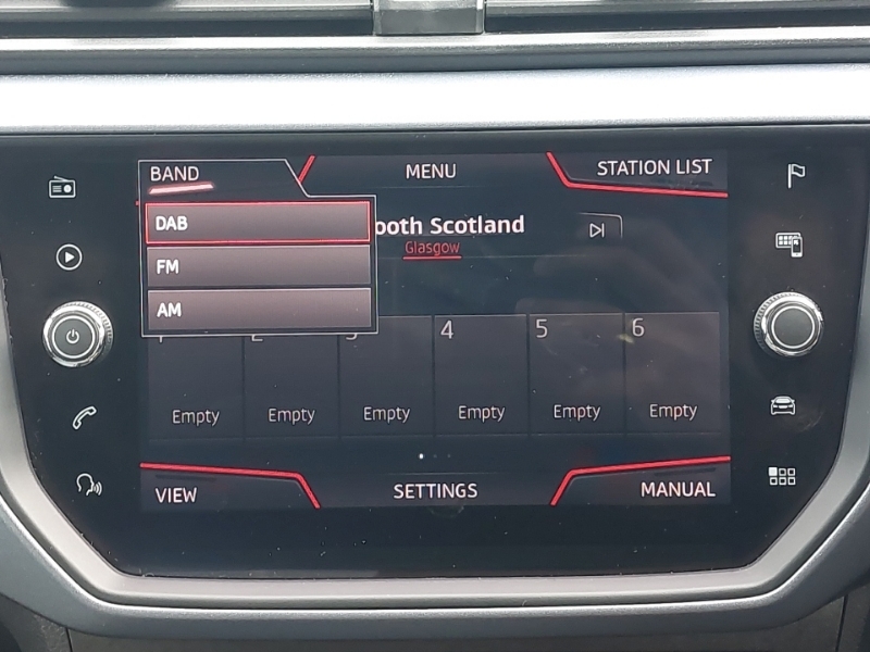 Seat Arona Petrol White #11