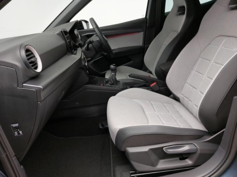 Seat Arona 1.0 Tsi 115 Fr Sport Grey #5