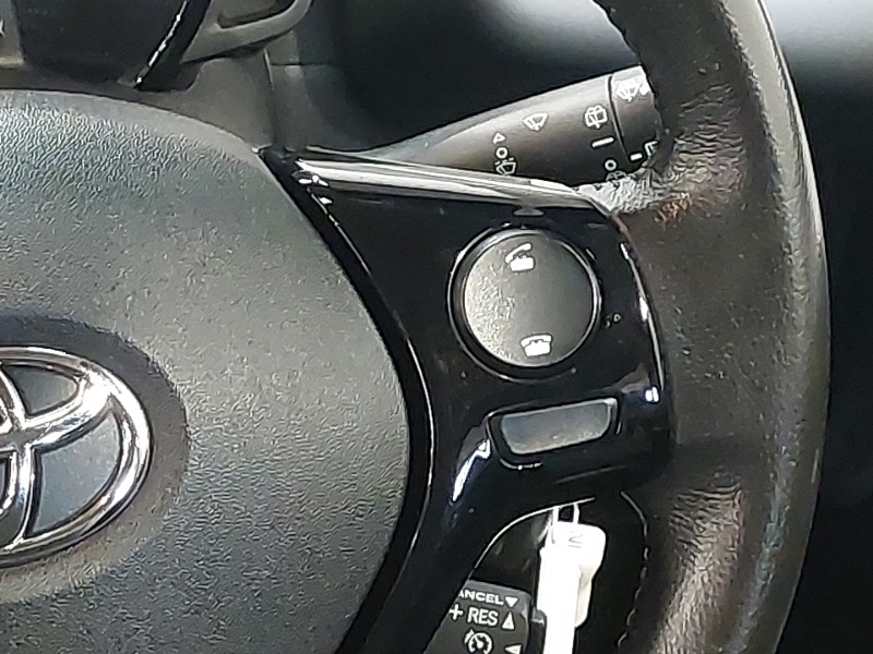 Toyota Aygo Red #13