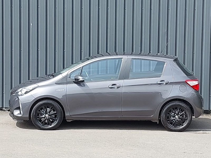 Toyota Yaris 1.5 Hybrid Icon Tech Cvt MA69BMU Grey #4