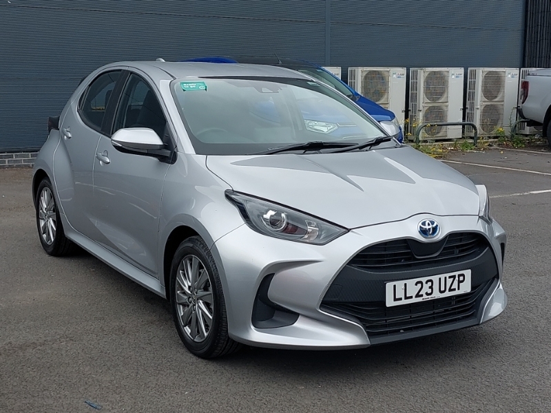 Toyota Yaris 1.5 Hybrid Icon Cvt Silver