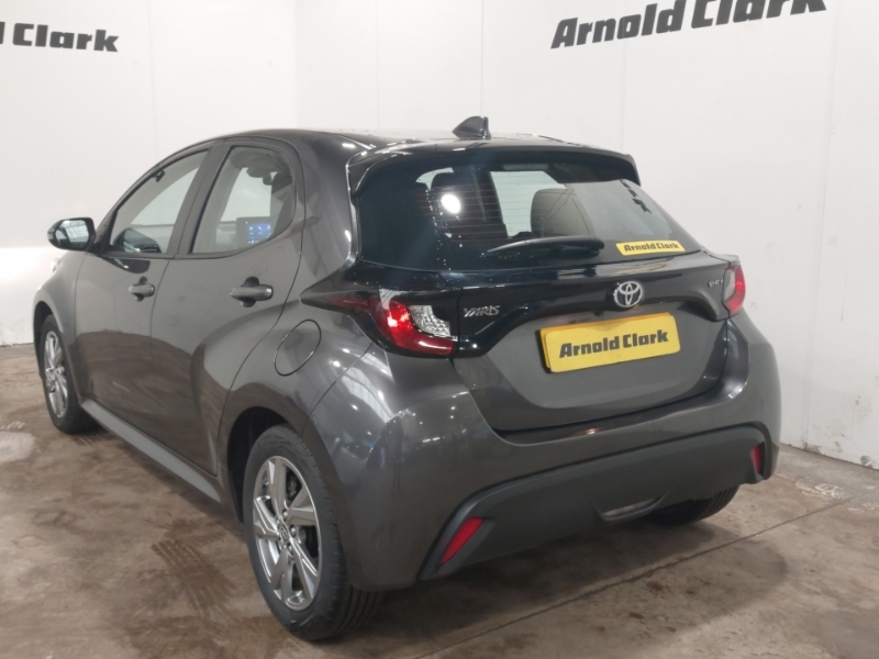 Toyota Yaris 1.5 Hybrid Icon Cvt Grey #2