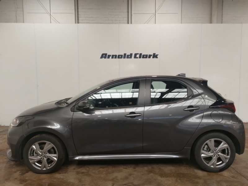 Toyota Yaris 1.5 Hybrid Icon Cvt Grey #4