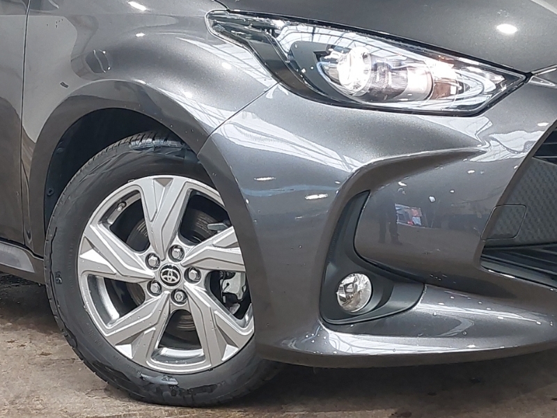 Toyota Yaris Excel #20