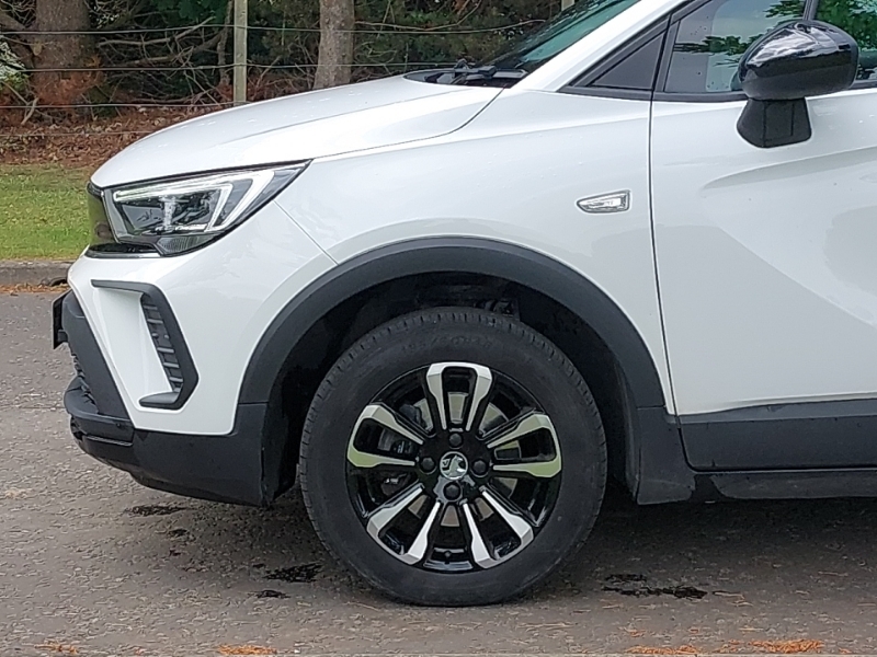 Vauxhall Crossland Ultimate Automatic White #19