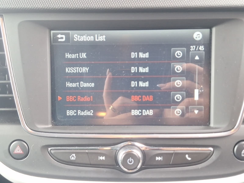 Vauxhall Crossland X Hatchback Grey #9