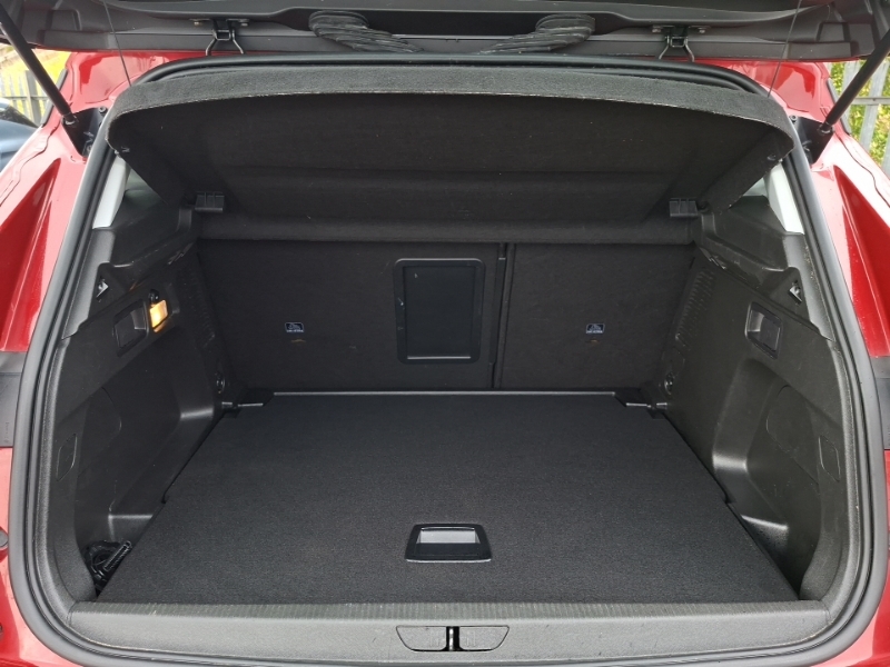 Vauxhall Grandland X Se White #18