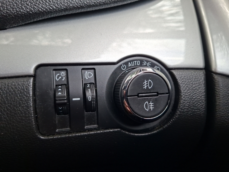 Vauxhall Mokka Se Cdti White #15