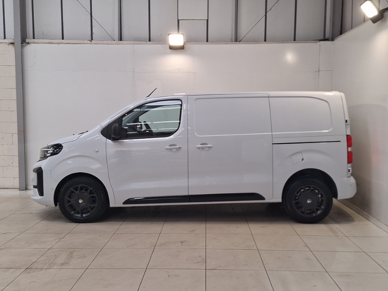 Vauxhall Vivaro 1.5 Turbo D 120 Pro H1 Van White #4