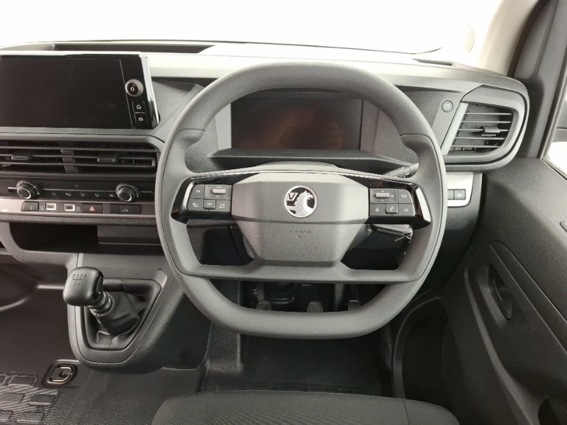 Vauxhall Vivaro F3100 Pro Silver #7