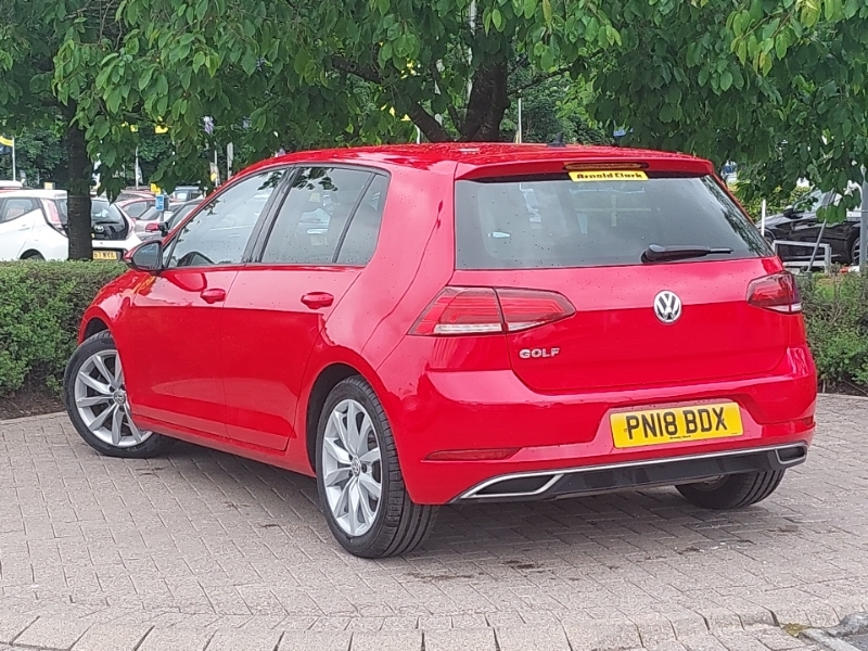 Volkswagen Golf 1.5 Tsi Evo 150 Gt PN18BDX Red #2