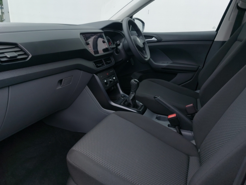 Volkswagen T-Cross 1.0 Tsi S NA69LWH Black #5